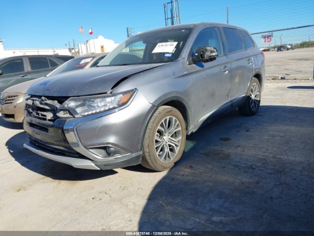 2017 MITSUBISHI OUTLANDER JA4AD3A32HZ055215 Photo 1