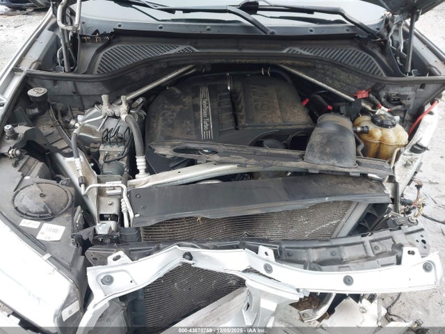 2017 BMW X5 5UXKR2C58H0U20181 Photo 9