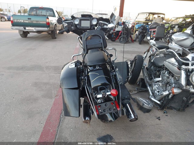 56KTCBAAXN3405760 INDIAN MOTORCYCLE CO. Chieftain