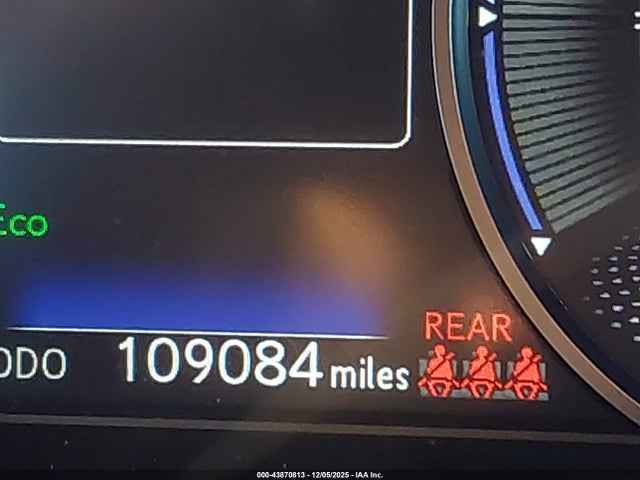 Lexus UX 250H 2021 JTHX9JBH1M2043915 Image 15