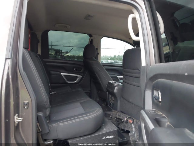 2016 NISSAN TITAN XD 1N6AA1F48GN513461 Photo 7