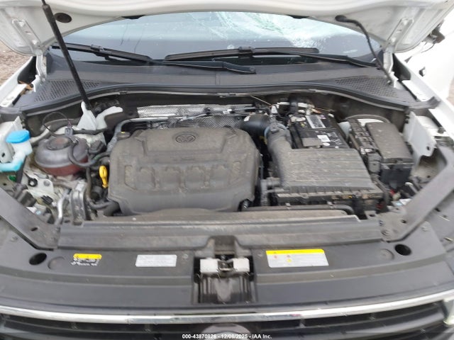 2023 Volkswagen Tiguan 2.0t Se R-line Black მანქანა იყიდება აუქციონზე, vin: 3VV8B7AXXPM083902, აუქციონის ნომერი: 43870826