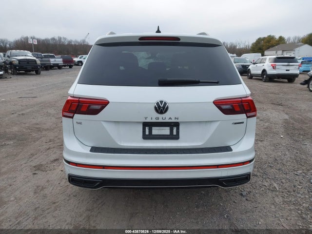 2023 Volkswagen Tiguan 2.0t Se R-line Black მანქანა იყიდება აუქციონზე, vin: 3VV8B7AXXPM083902, აუქციონის ნომერი: 43870826