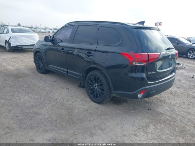 2020 MITSUBISHI OUTLANDER JA4AD3A34LZ032138 Photo 2