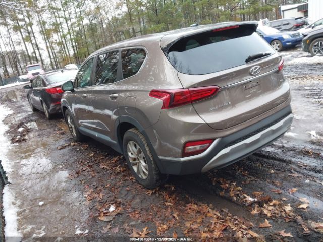 2019 HYUNDAI SANTA FE 5NMS2CAD8KH130889 Photo 2