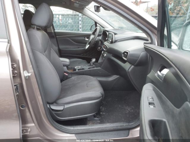 2019 HYUNDAI SANTA FE 5NMS2CAD8KH130889 Photo 4