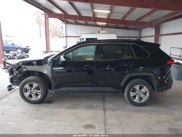 Toyota Rav4 Xle 2023 2T3W1RFV5PC235774 Image 15