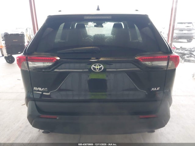 Toyota Rav4 Xle 2023 2T3W1RFV5PC235774 Image 17