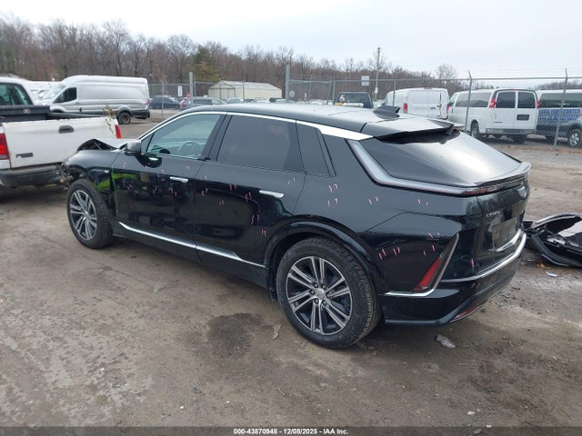 2023 CADILLAC LYRIQ 1GYKPMRK5PZ003427 Photo 2
