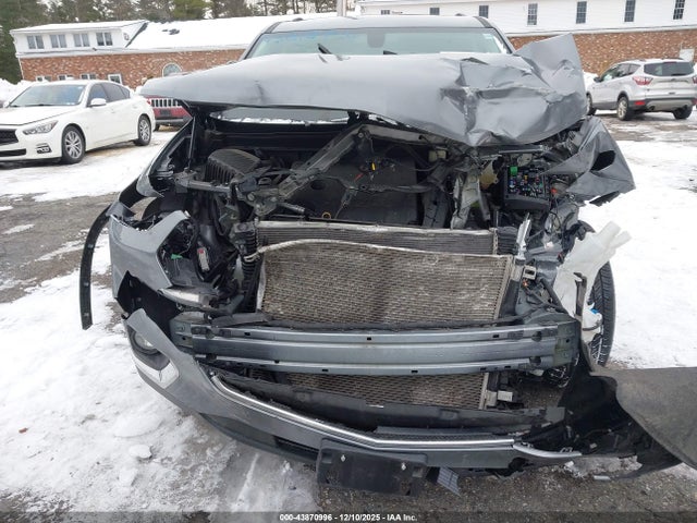 1GNEVGKW5MJ185025 Chevrolet Traverse Awd Lt Cloth