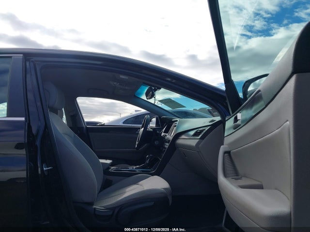 Hyundai Sonata Sport 2017 5NPE34AF2HH502210 Image 5