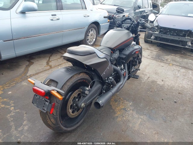 1HD1YVK17LB052359 Harley-Davidson FXDRS