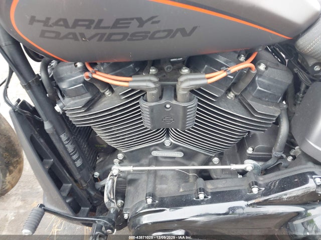 1HD1YVK17LB052359 Harley-Davidson FXDRS