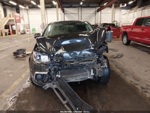 JA4AP3AU7KU020271 Mitsubishi Outlander Sport 2.0 Es