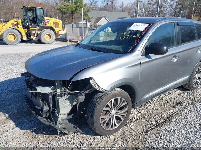 2017 MITSUBISHI OUTLANDER JA4AD2A3XHZ060155 Photo 5