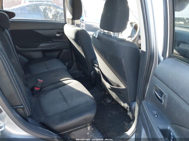 2017 MITSUBISHI OUTLANDER JA4AD2A3XHZ060155 Photo 7