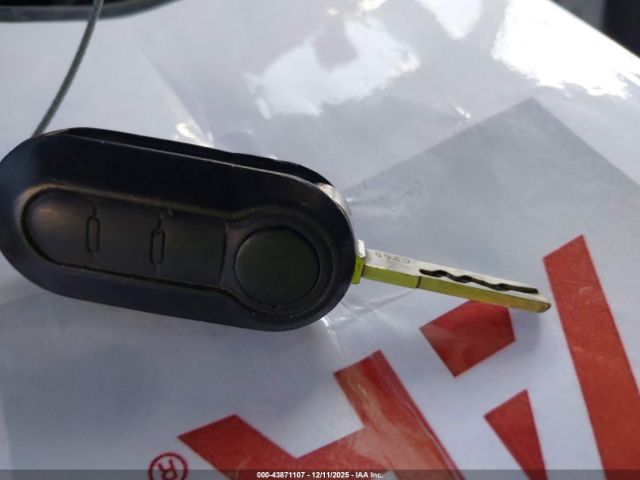 2017 RAM PROMASTER 2500 3C6TRVDG8HE536728 Photo 10