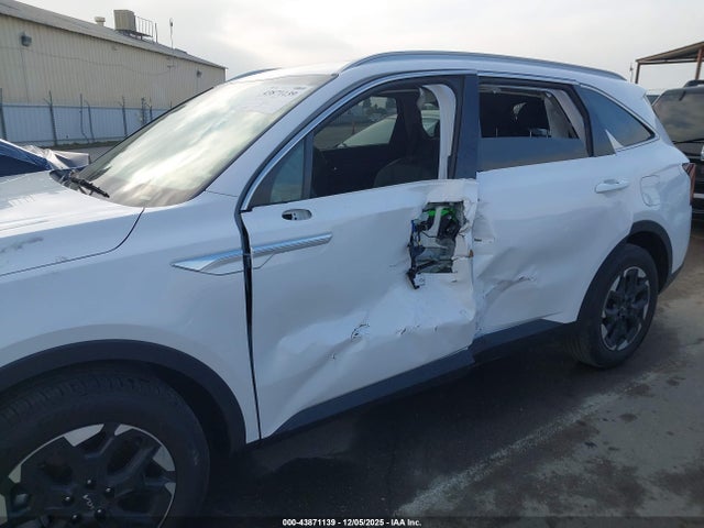 5XYRL4JC8TG416987 KIA SORENTO S