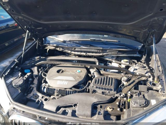 2016 BMW X1 WBXHT3C34GP889245 Photo 9