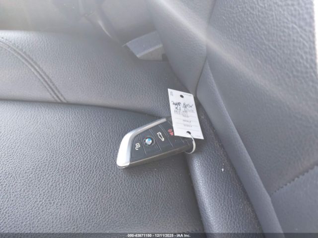 2016 BMW X1 WBXHT3C34GP889245 Photo 10