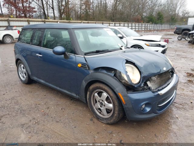2011 MINI COOPER CLUBMAN WMWZF3C51BTY00710
