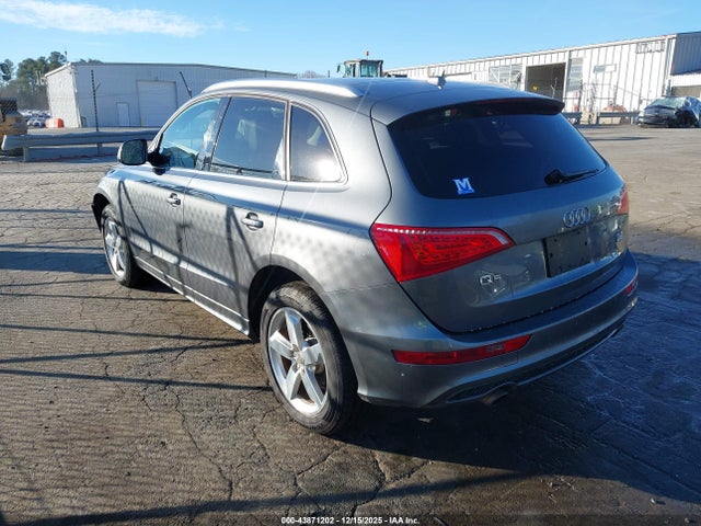 2012 AUDI Q5 WA1DKAFP0CA110254 Photo 2