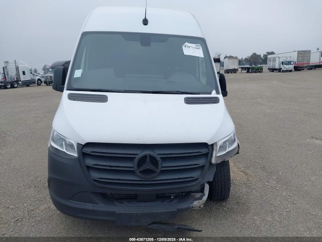 Продажа на аукционе авто 2023 Mercedes-benz Sprinter 2500 High Roof 4-cyl Diesel Ho, vin: W1Y4NCHYXPT140947, номер лота: 43871205