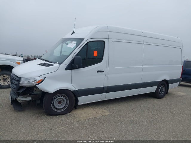 Продажа на аукционе авто 2023 Mercedes-benz Sprinter 2500 High Roof 4-cyl Diesel Ho, vin: W1Y4NCHYXPT140947, номер лота: 43871205