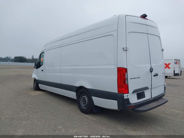 Продажа на аукционе авто 2023 Mercedes-benz Sprinter 2500 High Roof 4-cyl Diesel Ho, vin: W1Y4NCHYXPT140947, номер лота: 43871205