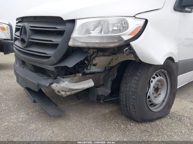 Продажа на аукционе авто 2023 Mercedes-benz Sprinter 2500 High Roof 4-cyl Diesel Ho, vin: W1Y4NCHYXPT140947, номер лота: 43871205