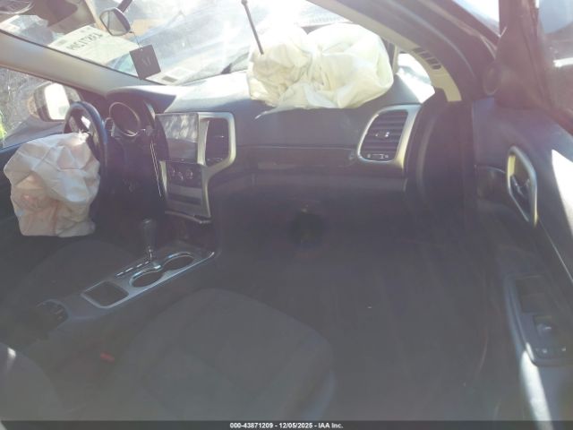 2011 JEEP GRAND CHEROKEE 1J4RR4GG3BC546004 Photo 4