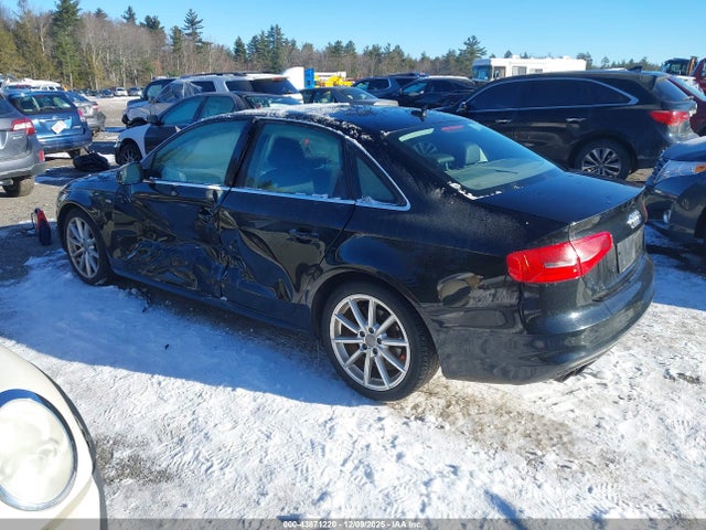 2015 AUDI A4 WAUHFAFL1FN032022 Photo 2