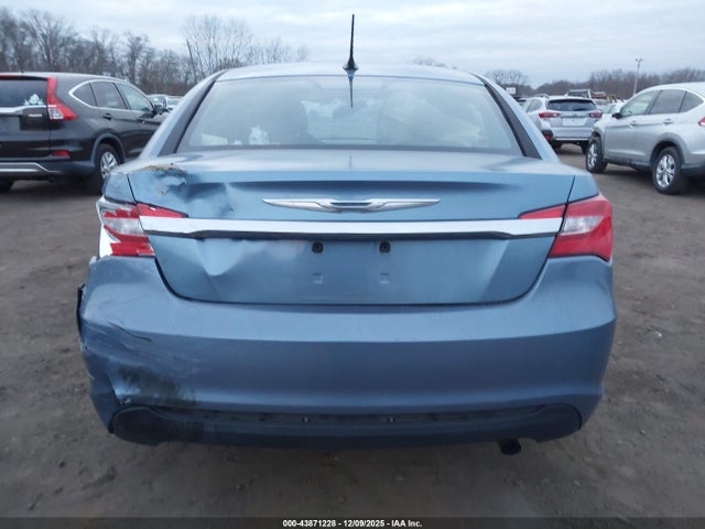Продажа на аукционе авто 2011 Chrysler 200 Touring, vin: 1C3BC1FB0BN623983, номер лота: 43871228
