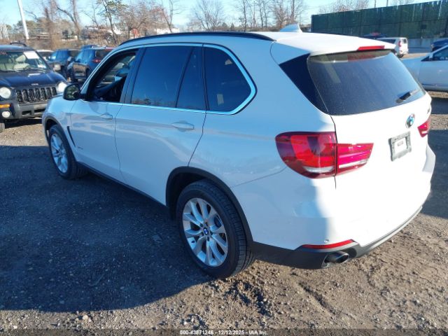 2016 BMW X5 5UXKR0C52G0P26537 Photo 2