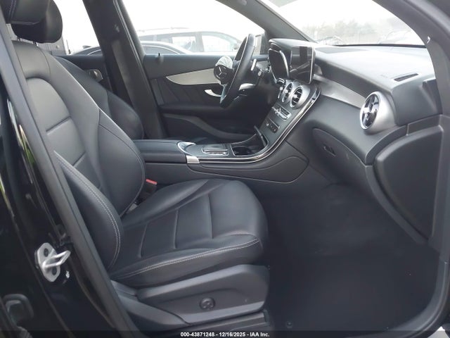 W1N0G8DBXMF966955 Mercedes-Benz Glc 300 Suv