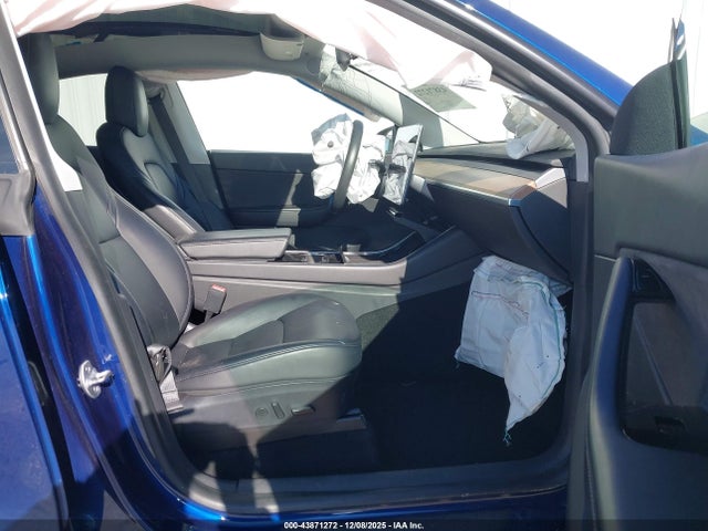 2020 TESLA MODEL Y 5YJYGDEF9LF025455 Photo 4