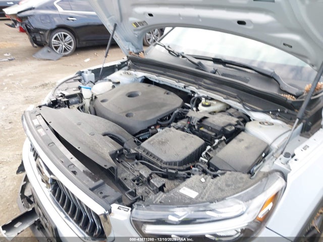 2022 VOLVO XC40 YV4162UL7N2708046 Photo 9