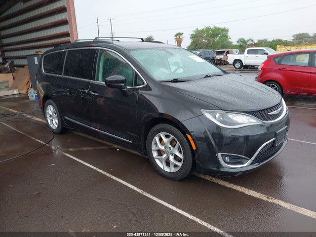 2017 CHRYSLER PACIFICA 2C4RC1BG3HR518555