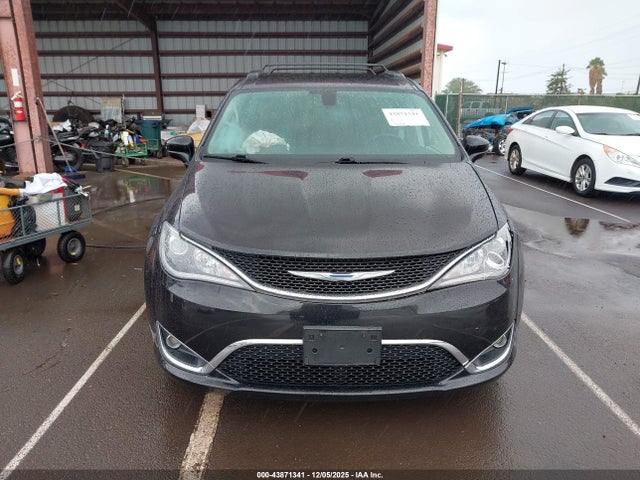 2C4RC1BG3HR518555 Chrysler Pacifica Touring-l