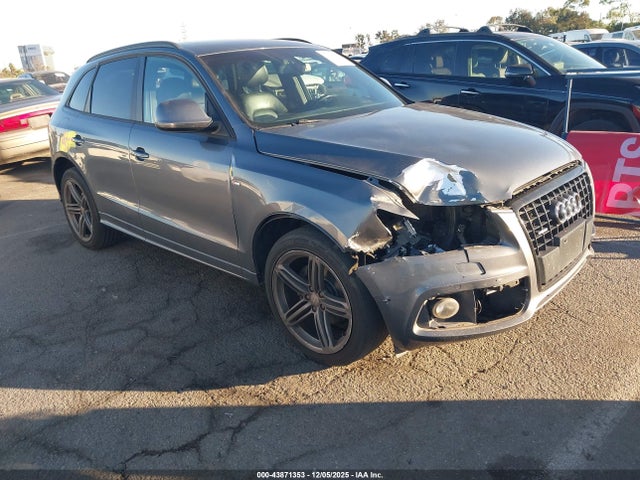 2012 AUDI Q5 WA1DKAFP0CA055076 Photo 0