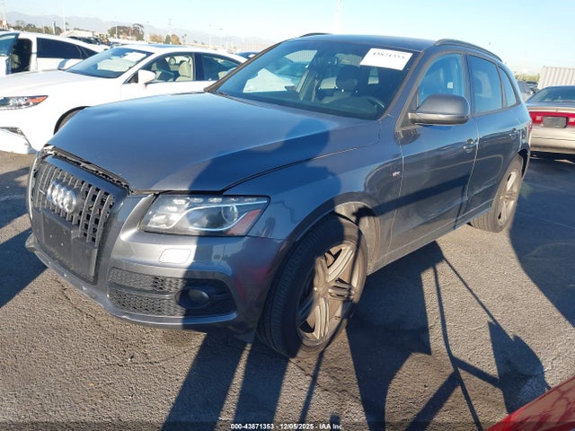 2012 AUDI Q5 WA1DKAFP0CA055076 Photo 1