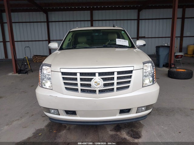 43871385 :رقم المزاد ، 1GYS4EEJ6CR196807 vin ، 2012 Cadillac Escalade Hybrid Standard مزاد بيع