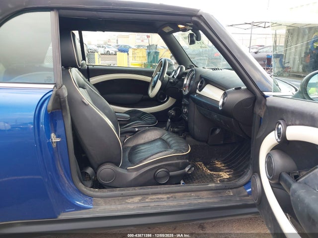 2013 MINI CONVERTIBLE WMWZP3C50DT551140 Photo 4