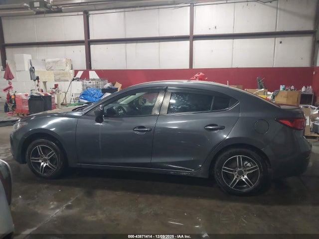 3MZBM1U76EM110739 Mazda pe