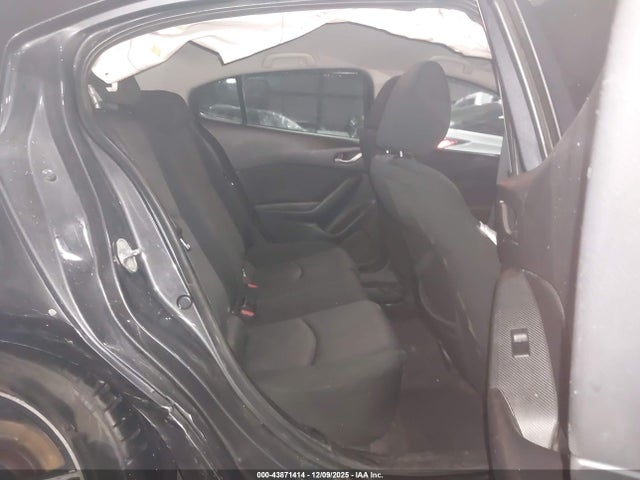 3MZBM1U76EM110739 Mazda pe