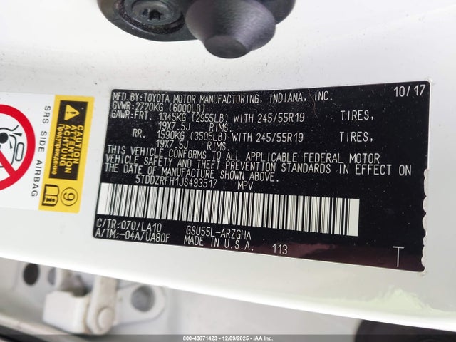 Toyota Highlander Limited Platinum 2018 5TDDZRFH1JS493517 Image 9