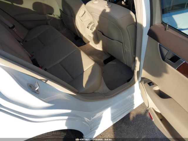 2014 MERCEDES-BENZ C 250 WDDGF4HB4ER308517 Photo 7