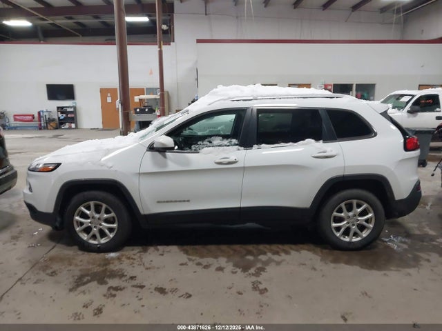 Aukcja sprzedaży 2017 Jeep Cherokee Latitude 4x4, vin: 1C4PJMCS6HW633238, numer aukcji: 43871626