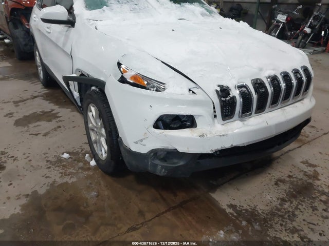 Aukcja sprzedaży 2017 Jeep Cherokee Latitude 4x4, vin: 1C4PJMCS6HW633238, numer aukcji: 43871626