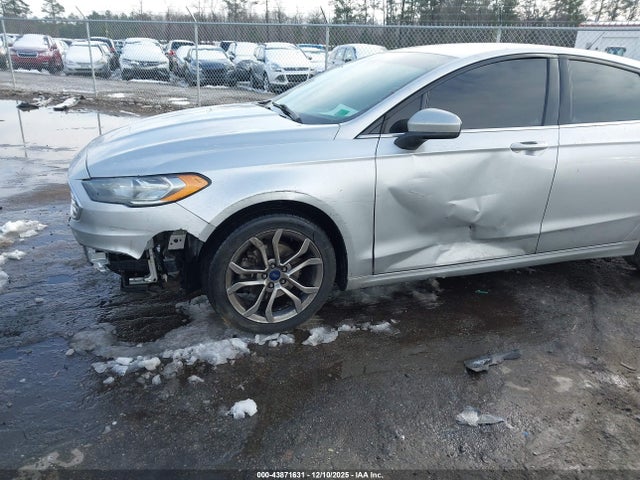 3FA6P0H7XHR227124 Ford FUSION SE